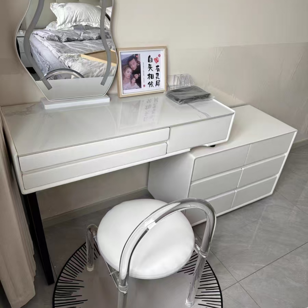 שידת איפור מעוצבת עם יחידת מגירות כולל כסא ומראה דגם לאס וגאס