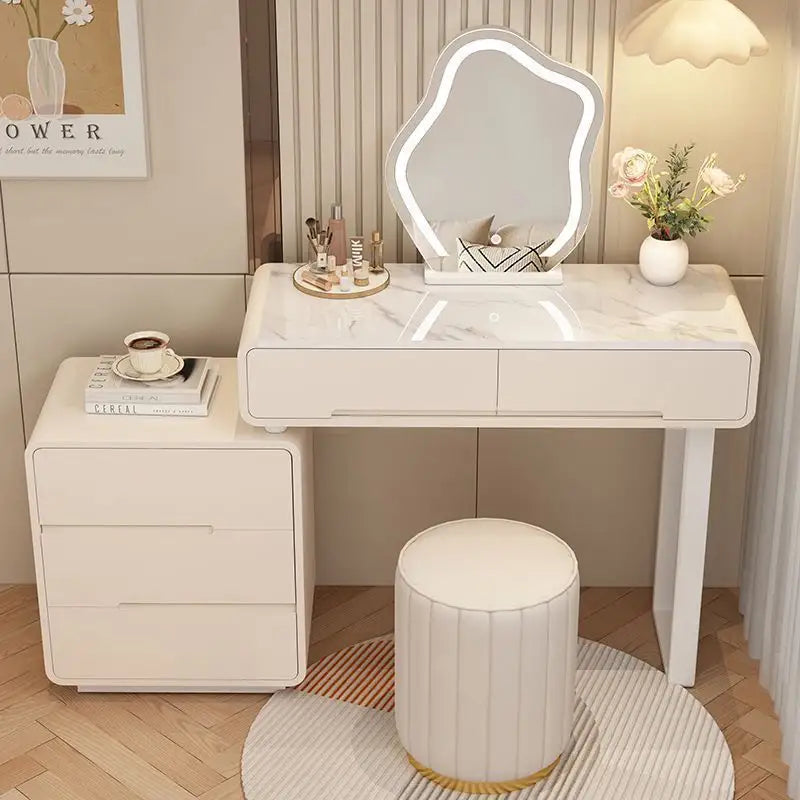 שידת איפור לבנה ויוקרתית עם שידת צד כולל כסא ומראה דגם ליברפול