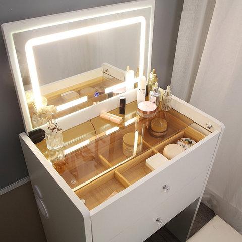 שידת איפור חכמה עם בלוטוס כולל מגירות , כסא נשלף ומראת לד דגם איטליה