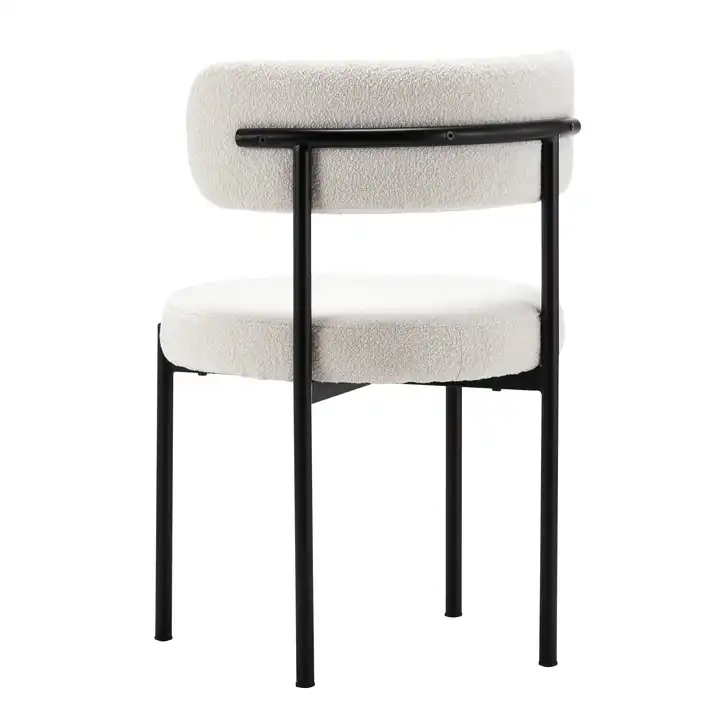 כסא מבד בוקלה יוקרתי בצבע לבן